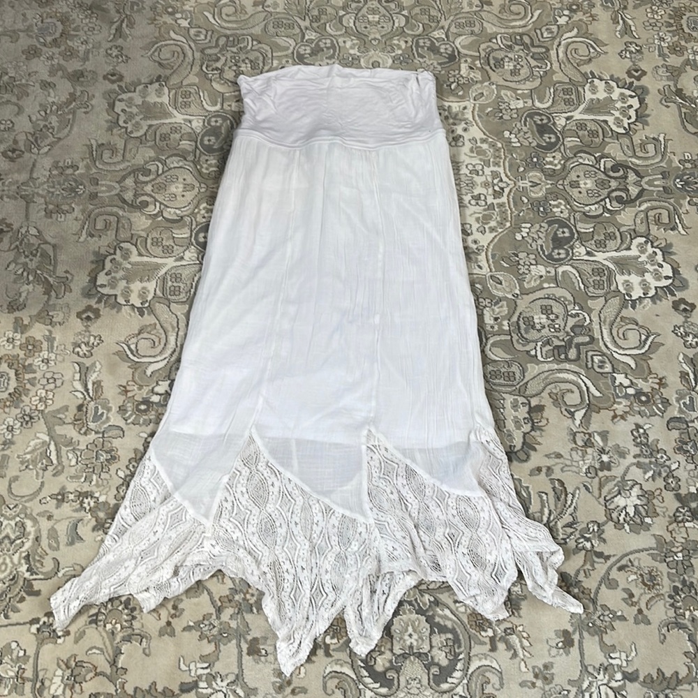 APT. 9 Asymmetrical Hem White Maxi Skirt SIZE LARGE